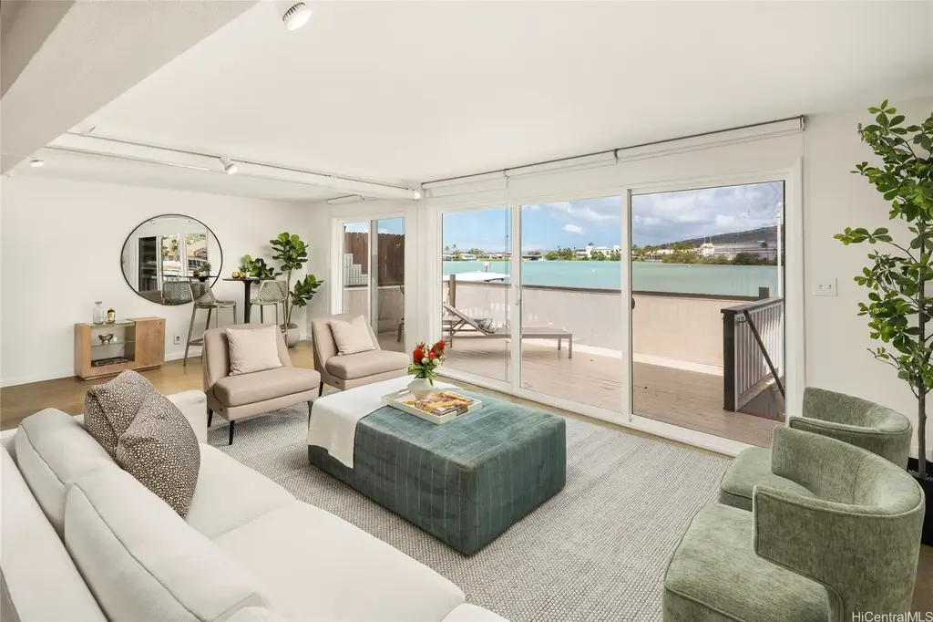 419 Koko Isle Circle # 9909, Honolulu