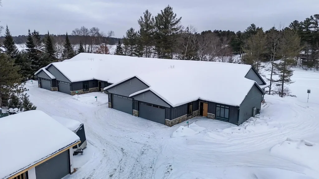 1090 Serenz Ln # 8, Arbor Vitae