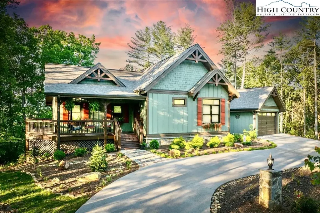 5688 Winding River Road, Lenoir