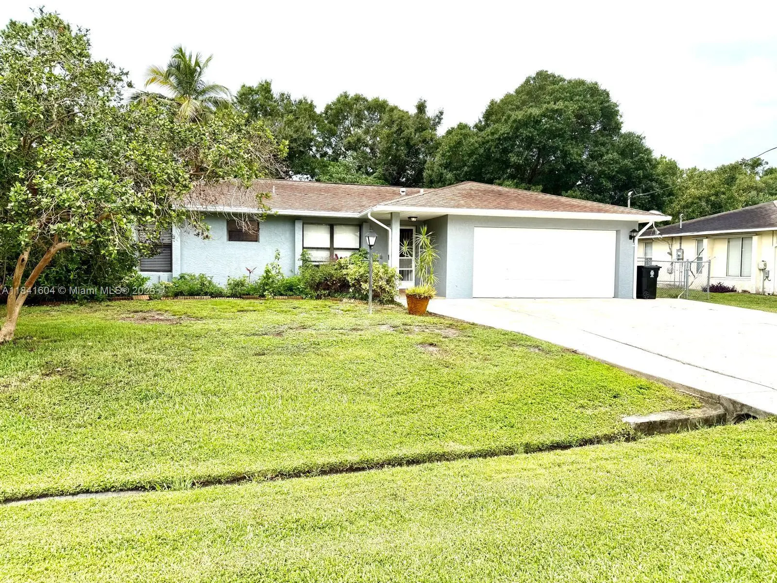 Photo of Listing #A11841604