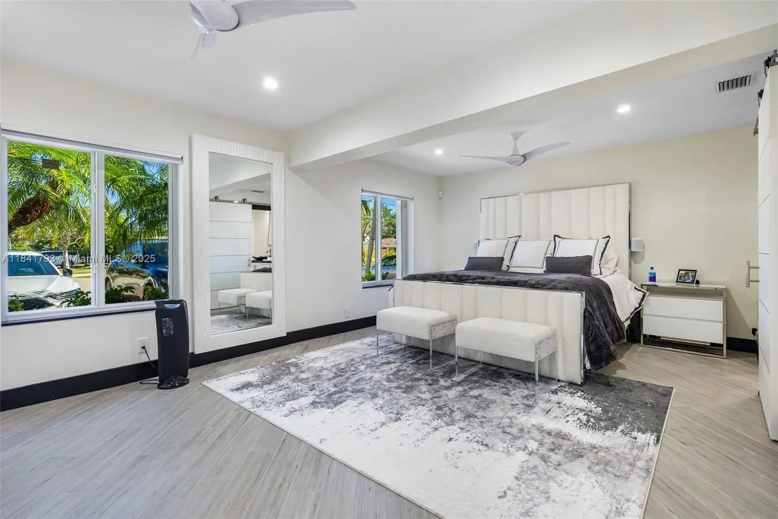 Photo of Listing #A11841793