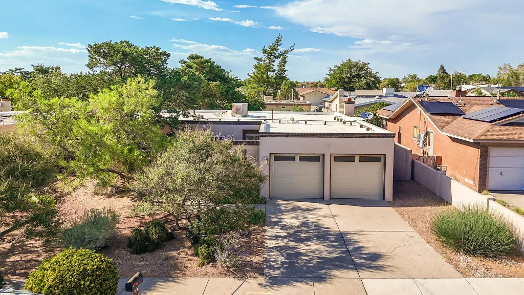6345 Avenida La Costa Ne, Albuquerque