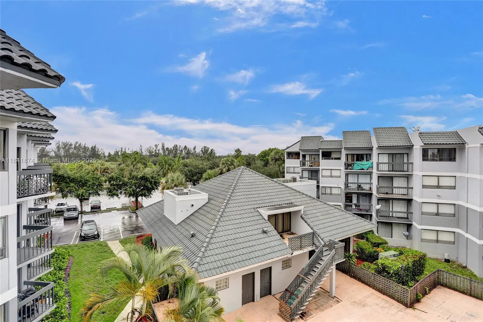 Photo of Listing #A11841874