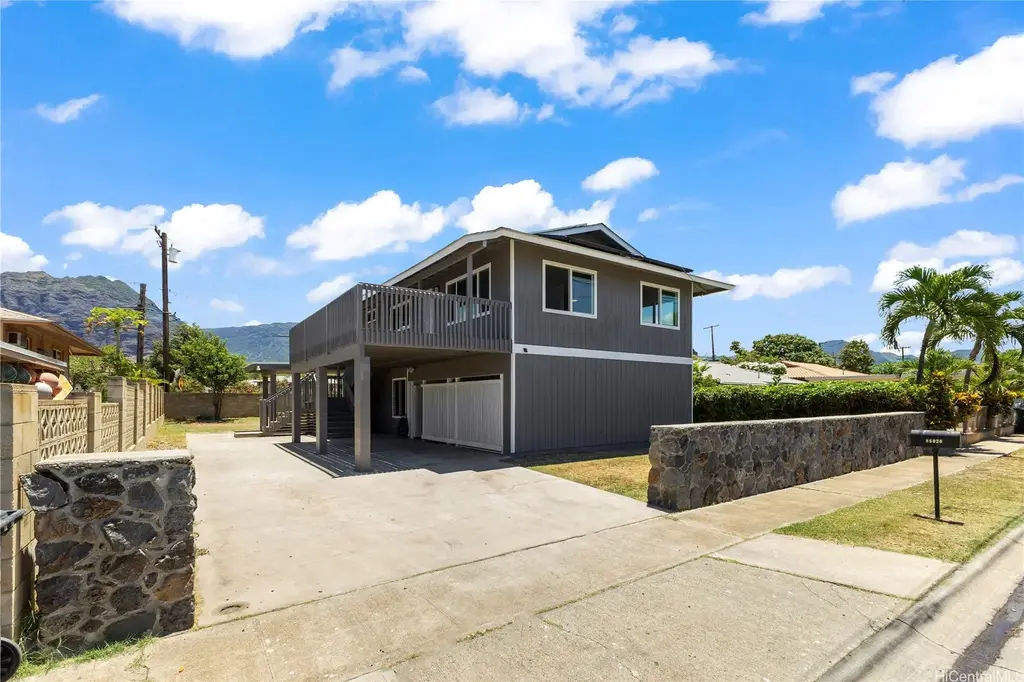 86-020 Hoaha Street, Waianae