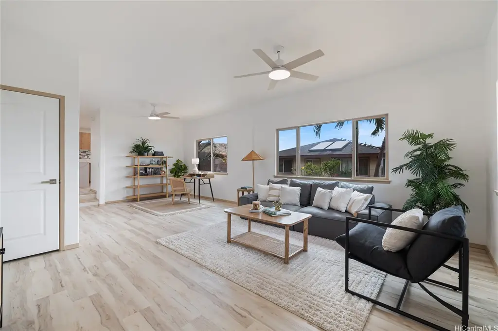 92-1028 Luawainui Street, Kapolei