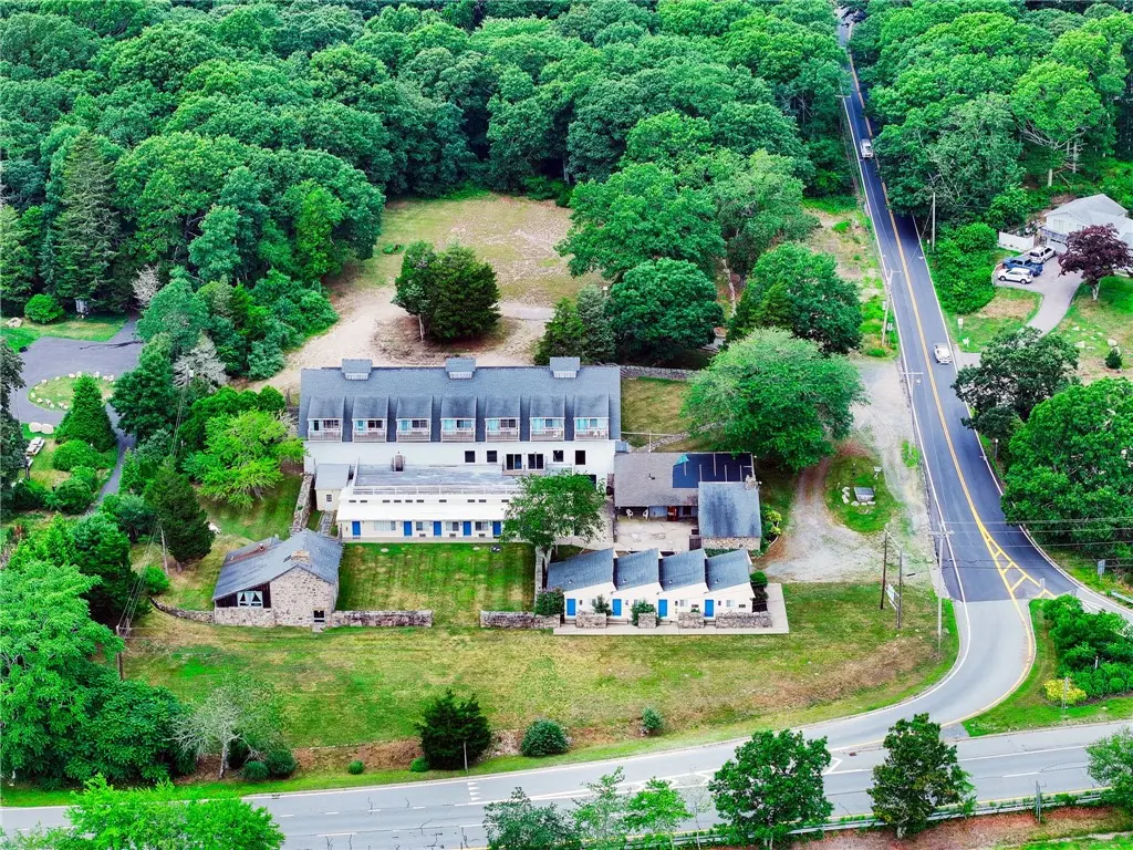 10 Prosser Trl, Charlestown