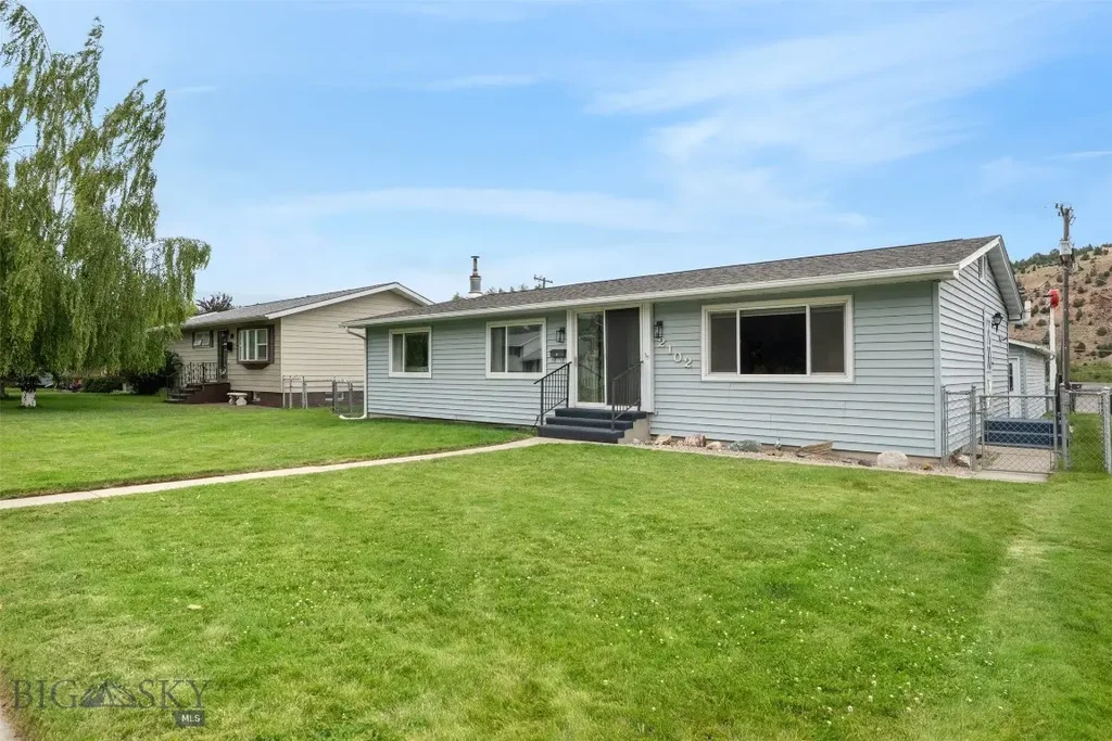 2102 Lincoln, Anaconda