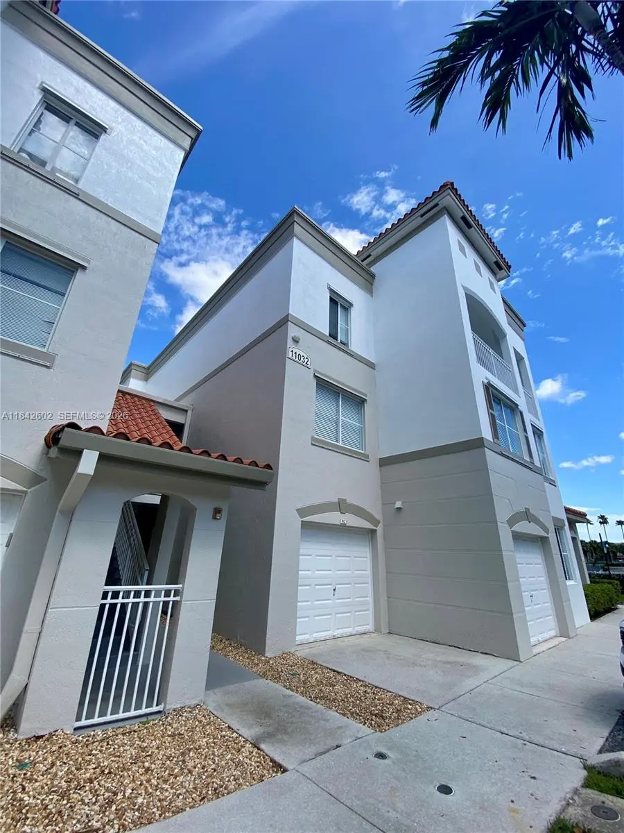 Photo of Listing #A11842602