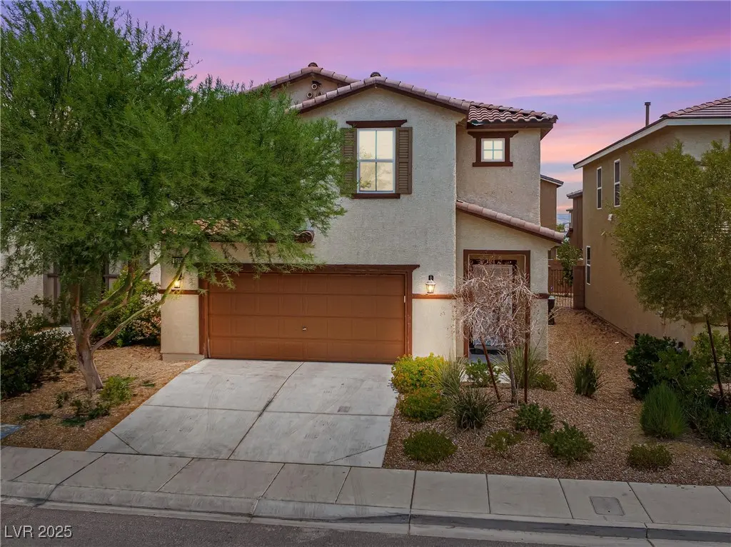 Photo of Listing #2701582