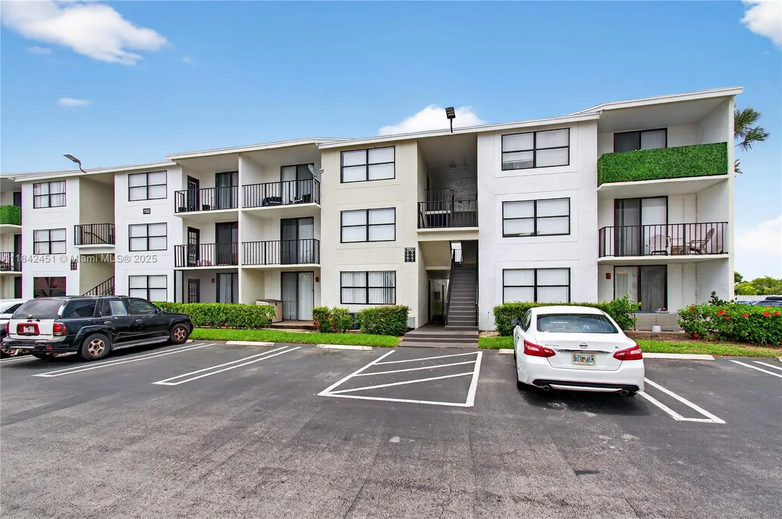 Photo of Listing #A11842451