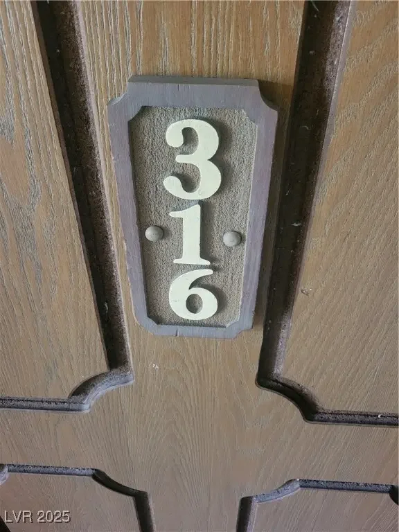 Photo of Listing #2702498