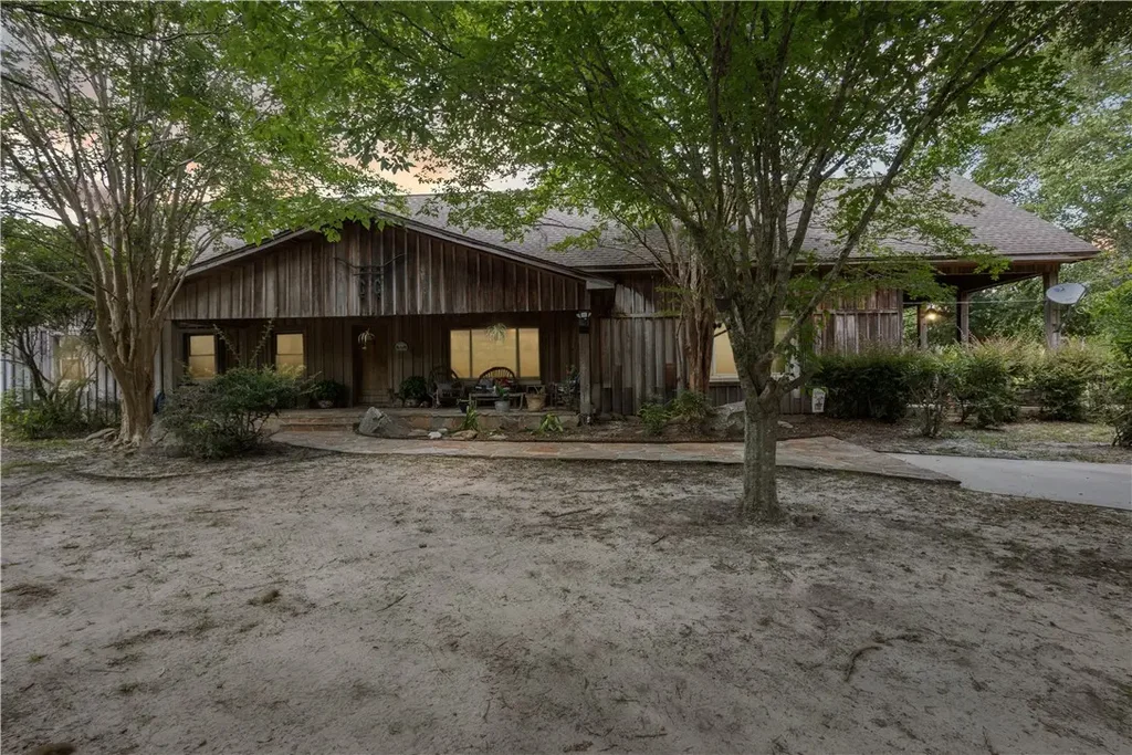 559 Cumberland Road, Hortense