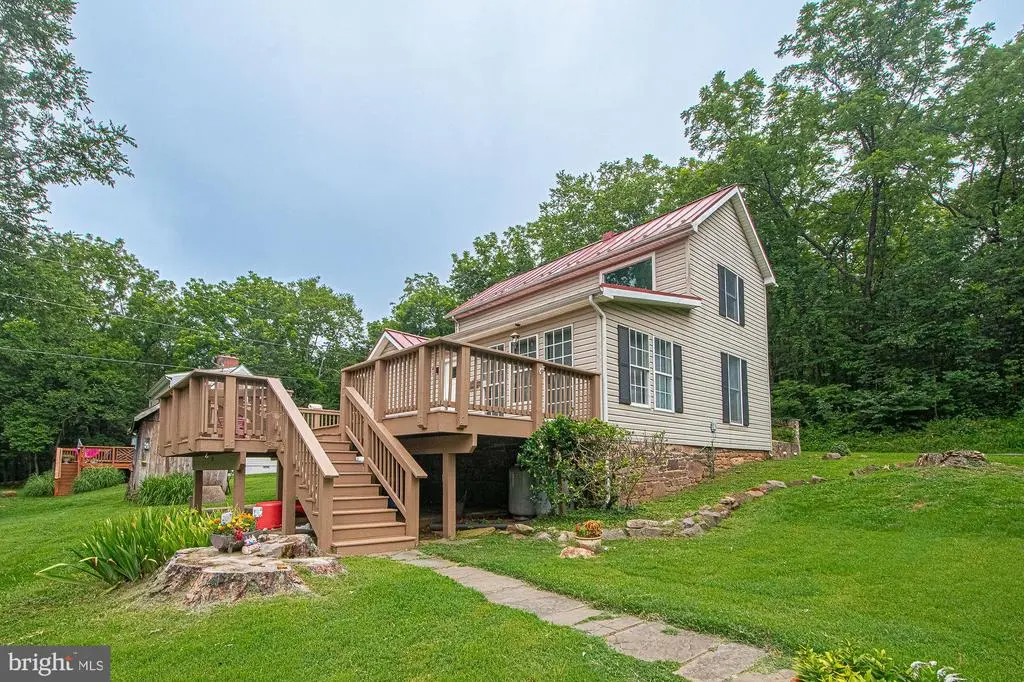 8270 Rogues Rd, Catlett