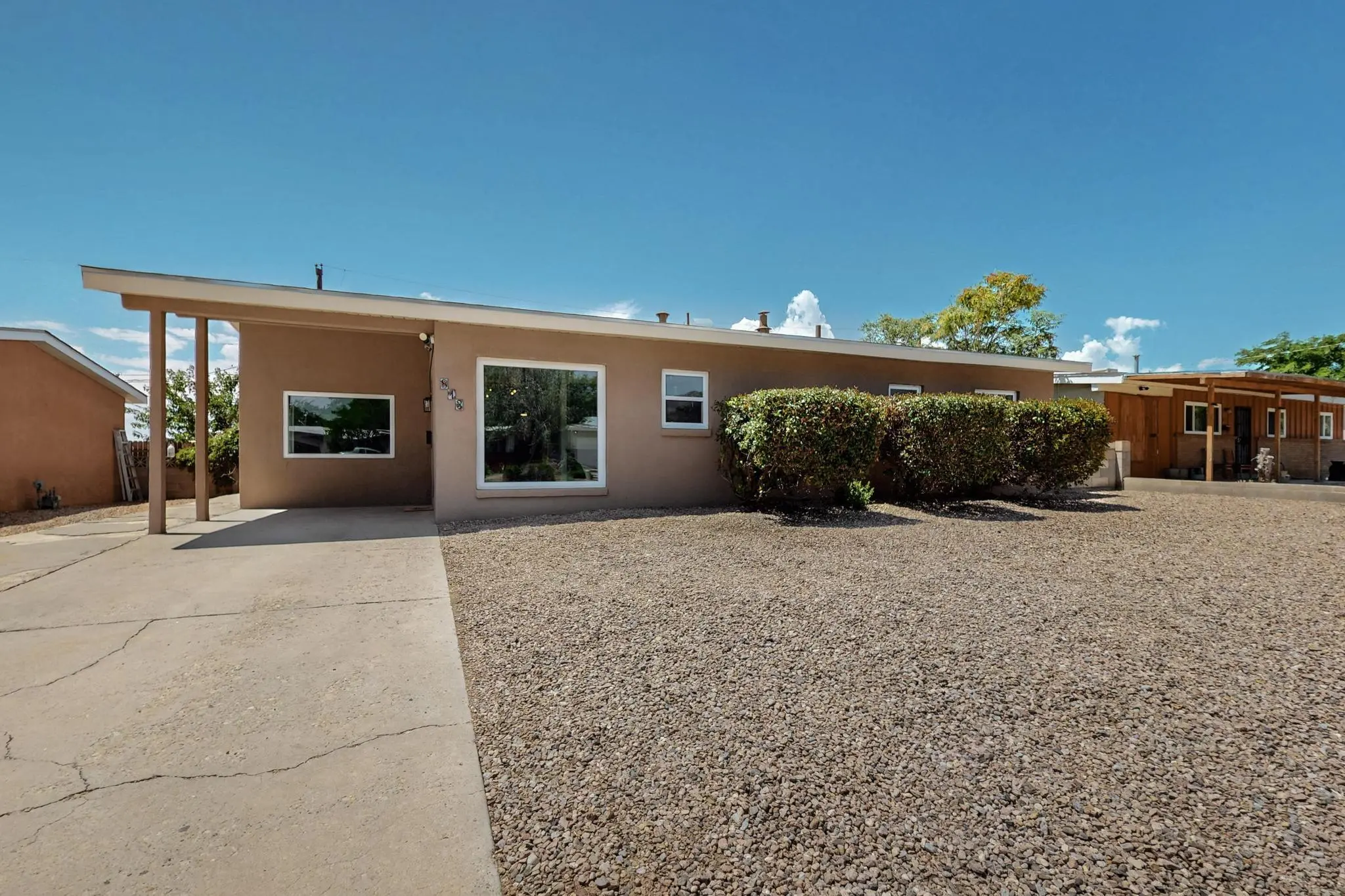 813 Shirley Street Ne, Albuquerque