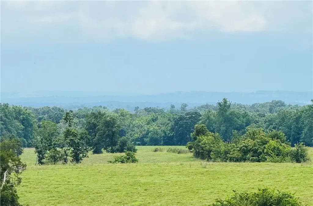 7245 Clifty Highway, Huntsville