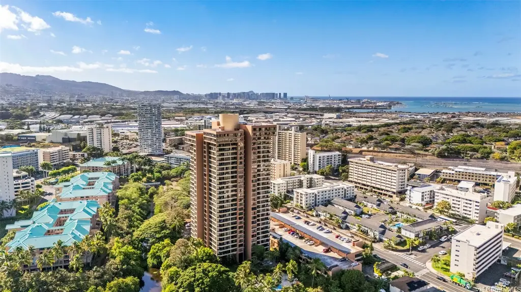 5333 Likini Street # 1105, Honolulu