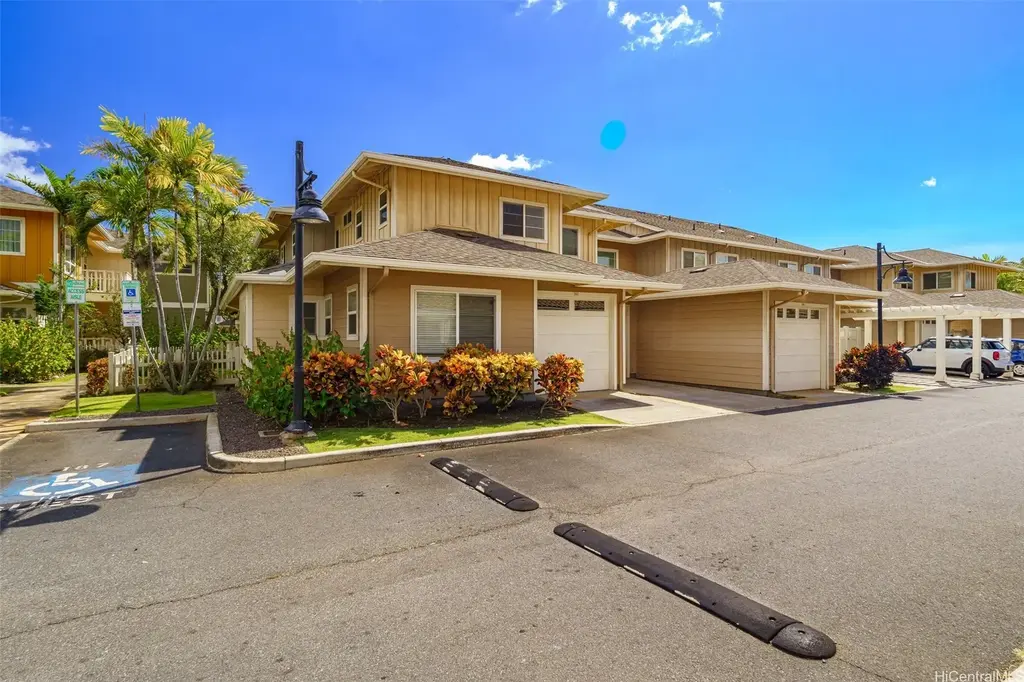 530 Kunehi Street # 802, Kapolei