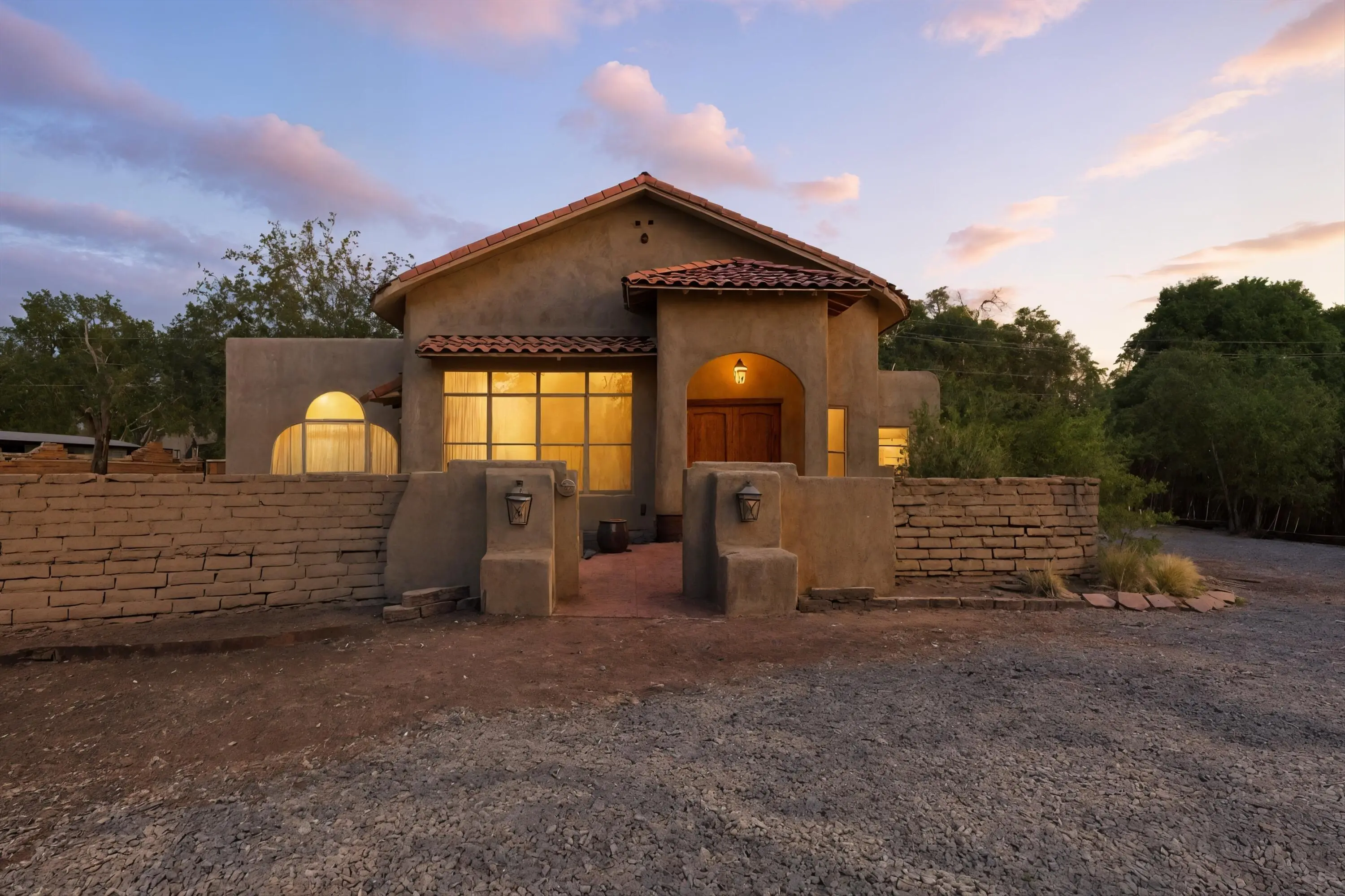 7406 Corrales Road, Corrales