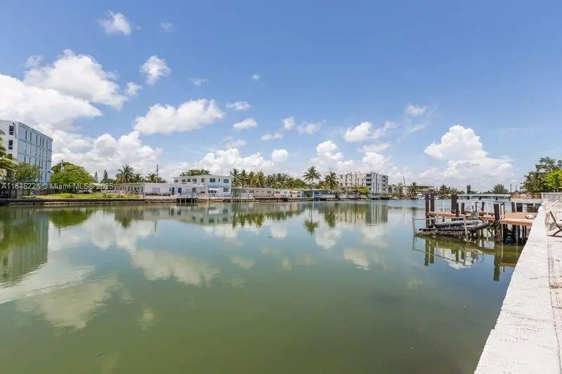 Photo of Listing #A11845224