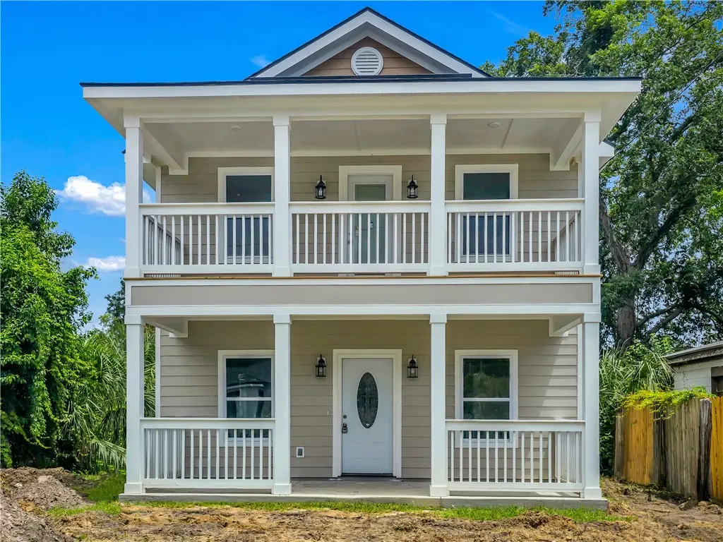 1226 E Bolton Street, Other