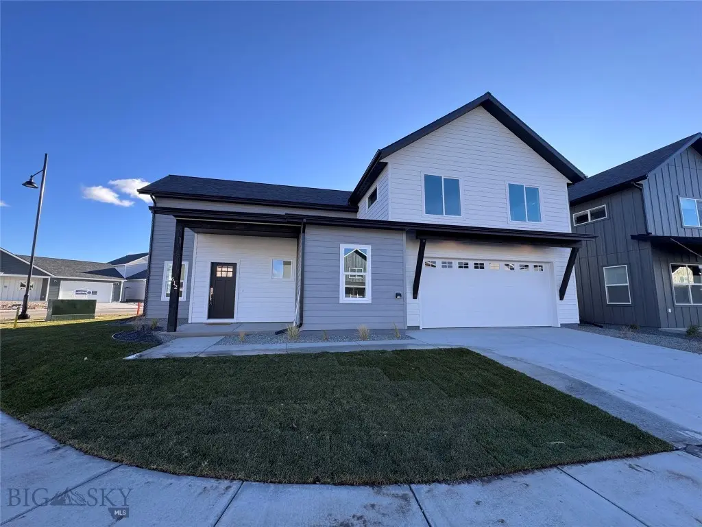 612 Companion Way, Belgrade