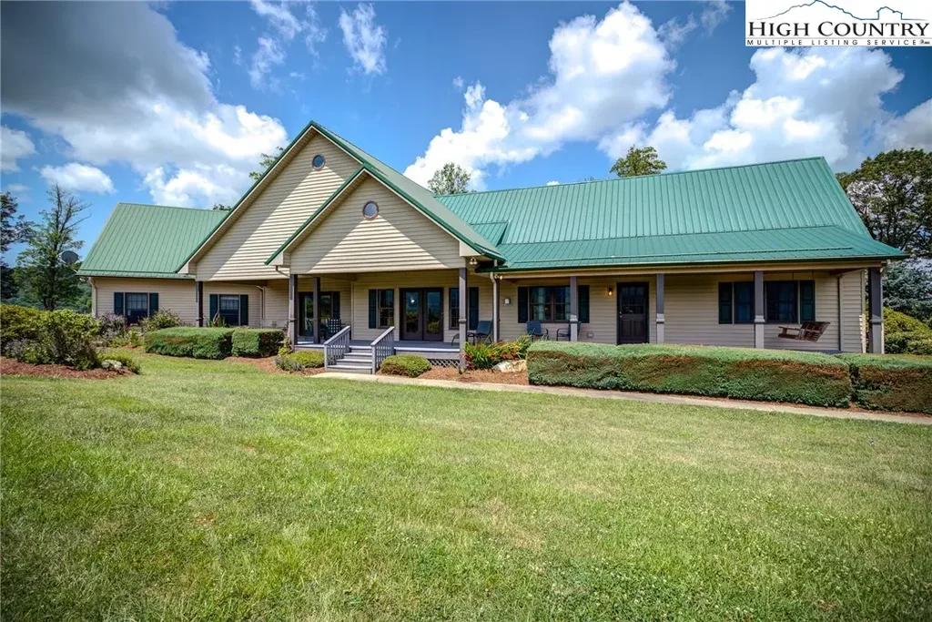 356 Irwin Farm Lane, Sparta