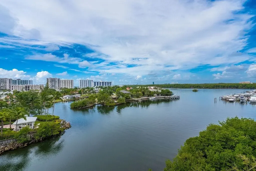 Photo of Listing #A11839608