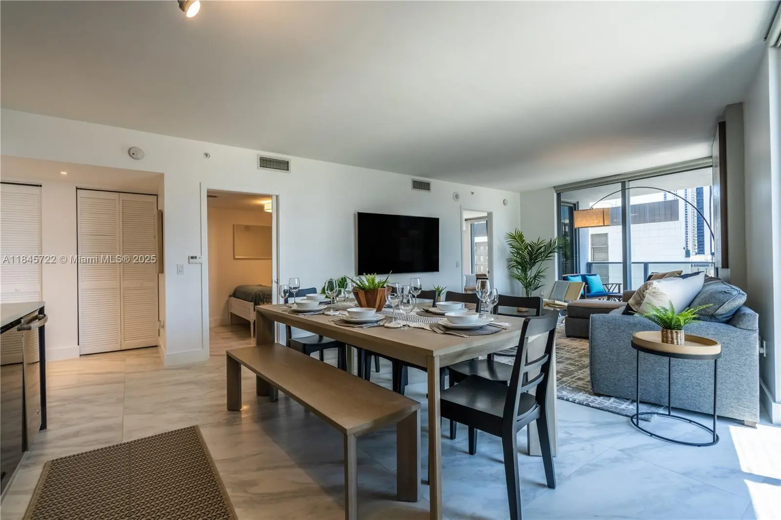 Photo of Listing #A11845722