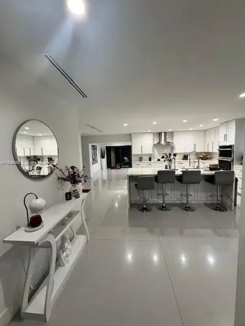 Photo of Listing #A11846098