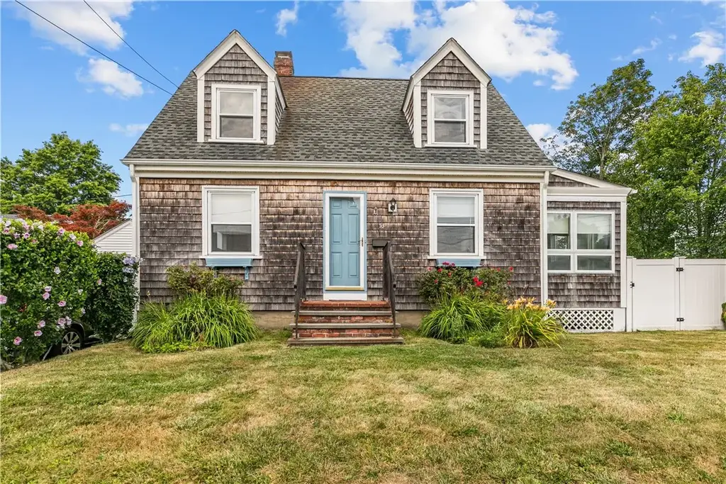 53 Admiral Kalbfus Rd, Newport
