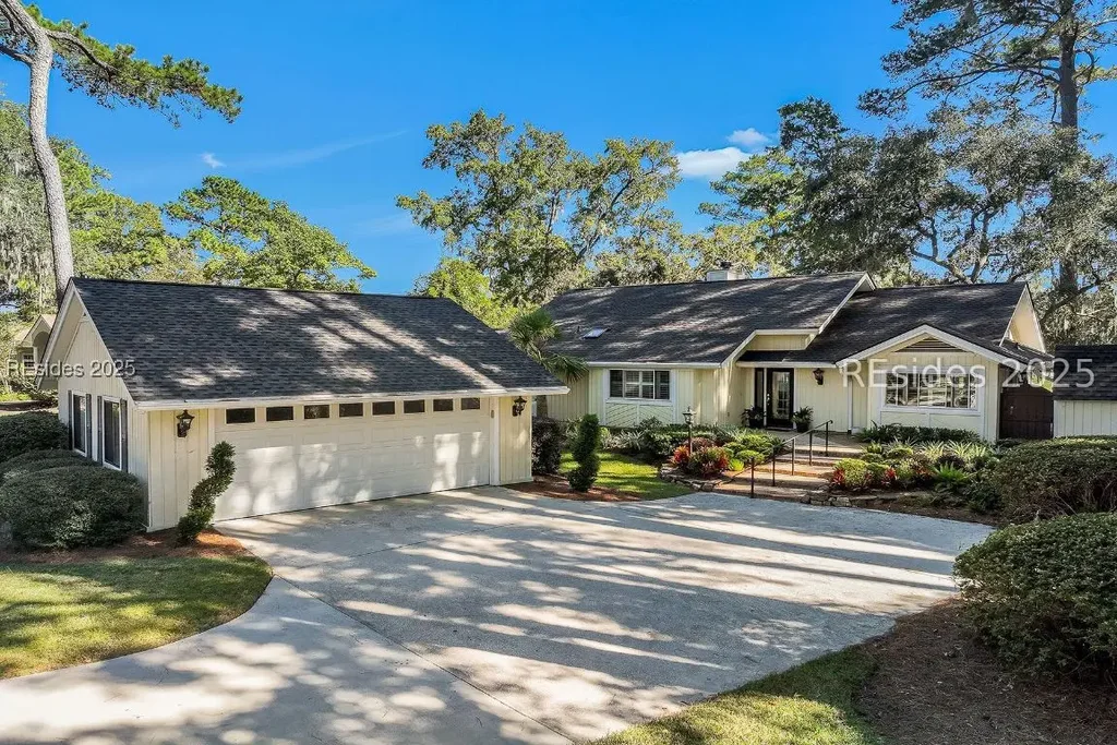 250 Moss Creek Drive, Hilton Head Island