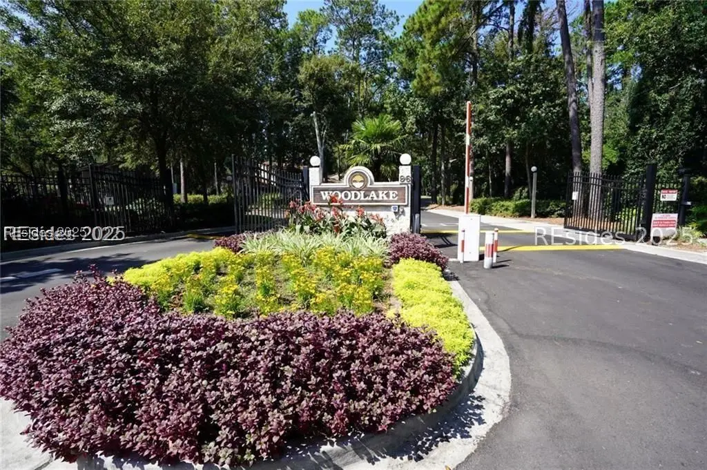 Photo of Listing #500133