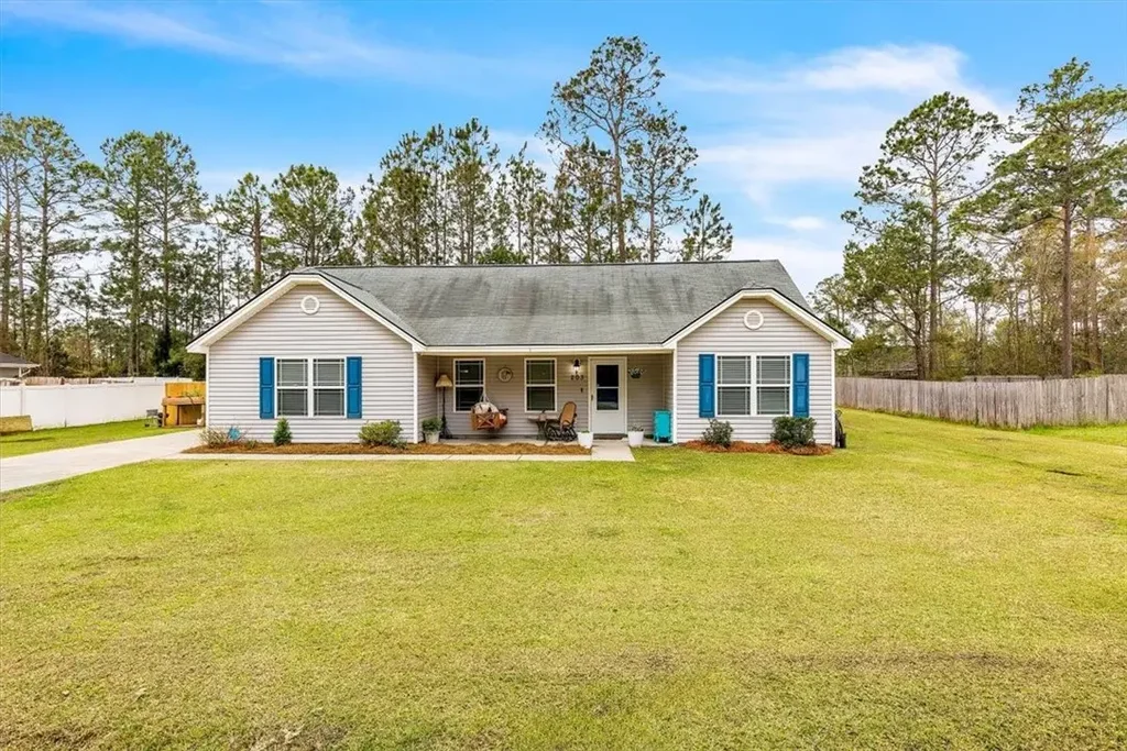 203 Hendrix Street Ne, Ludowici