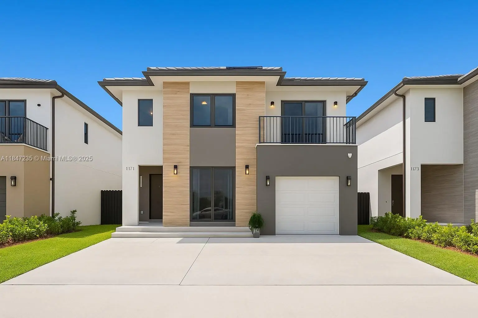 Photo of Listing #A11847235