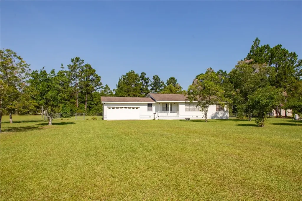 6499 Bailey Road, Blackshear