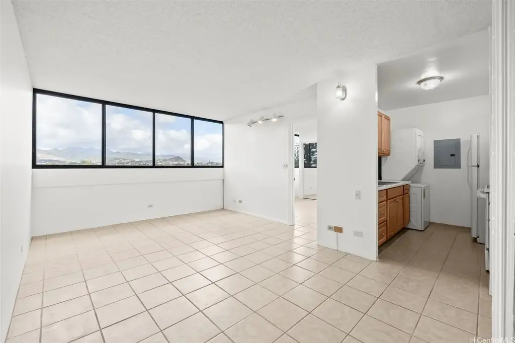 99-015 Kalaloa Street # 604, Aiea