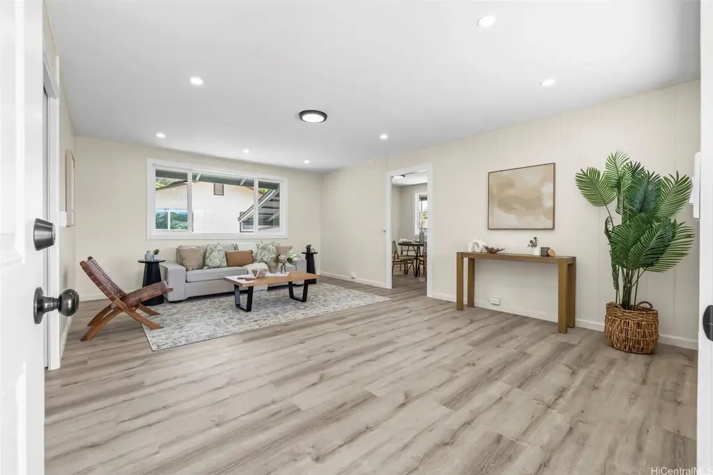 1355 Loko Drive, Wahiawa