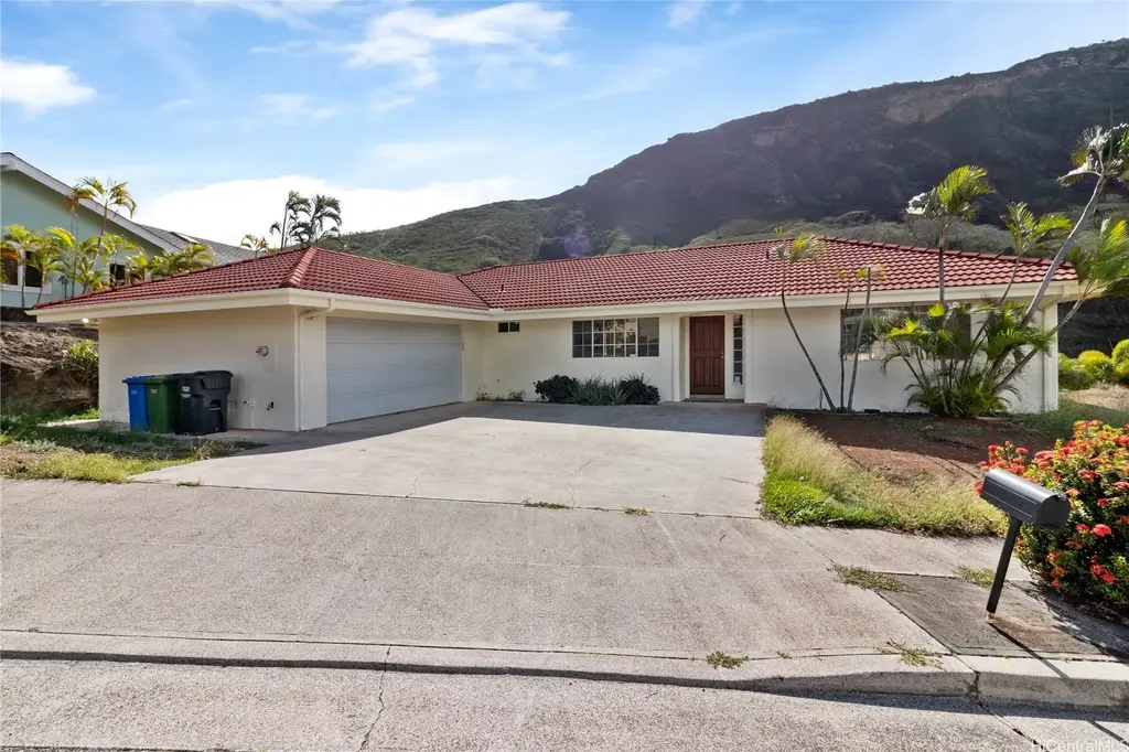 1069 Maunanani Street, Honolulu