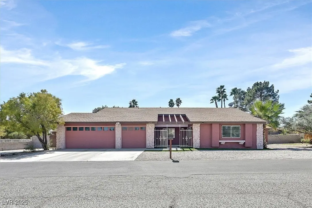 Photo of Listing #2704951