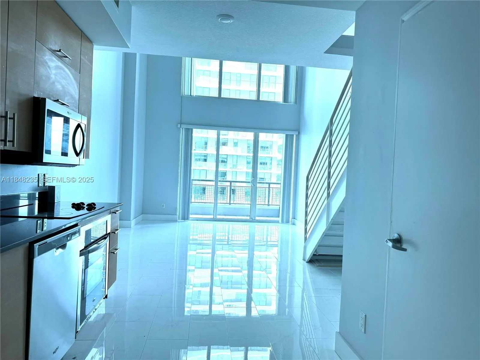 Photo of Listing #A11848235