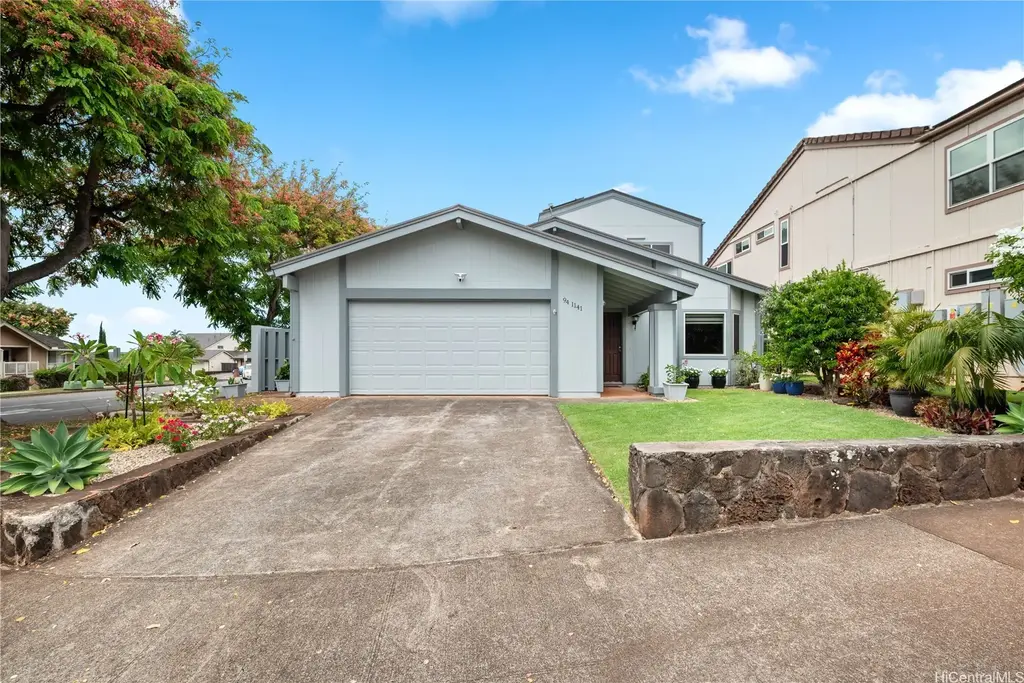 94-1141 Akeu Place, Waipahu