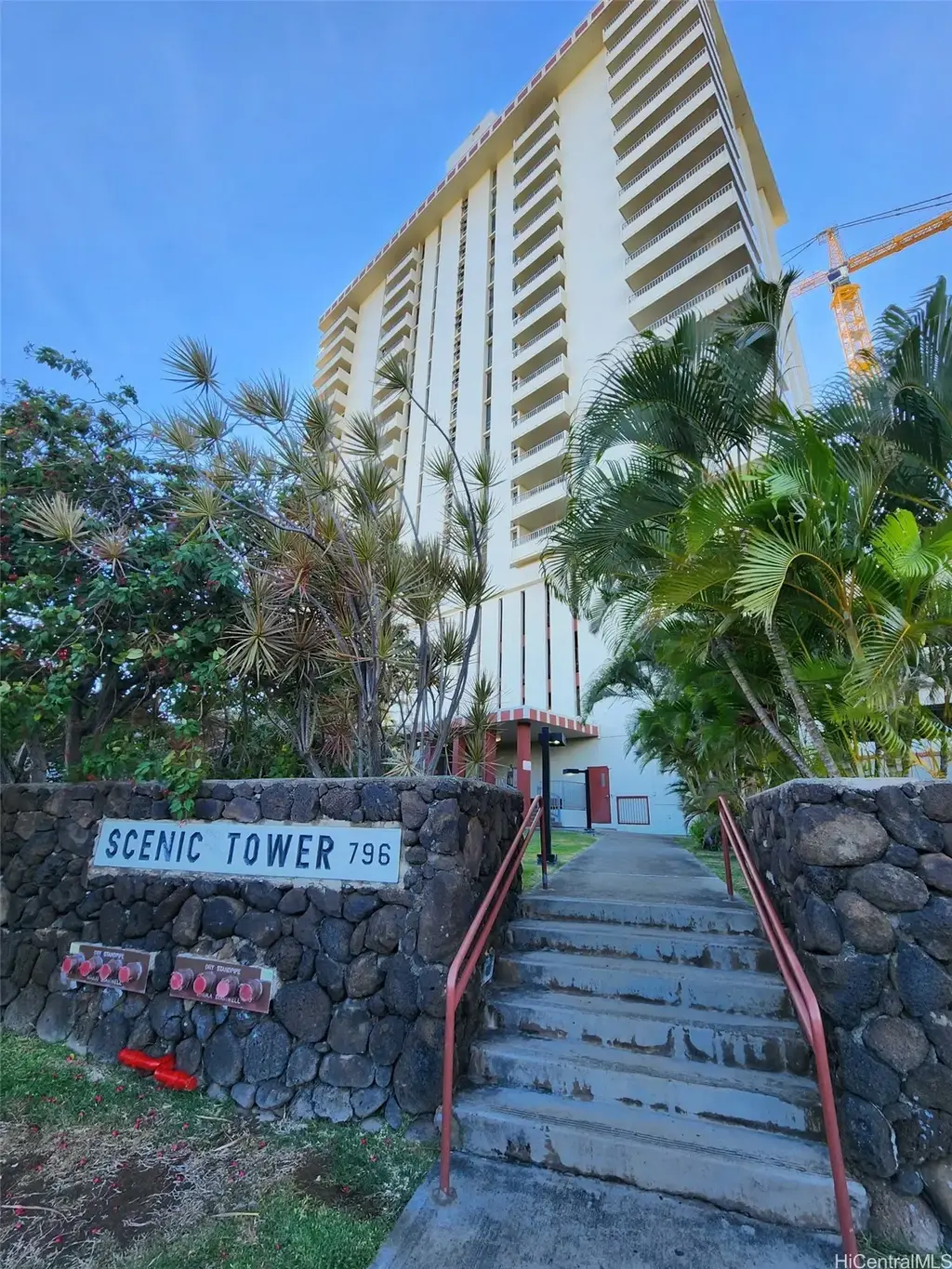 796 Isenberg Street # 8h, Honolulu