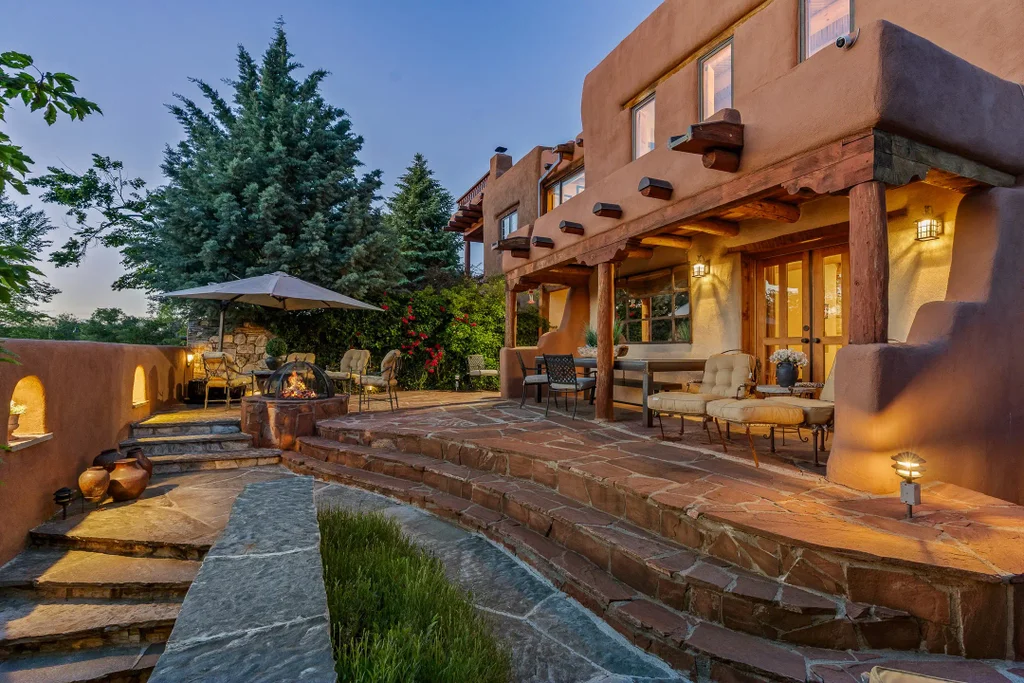 333 Magdalena Road, Santa Fe