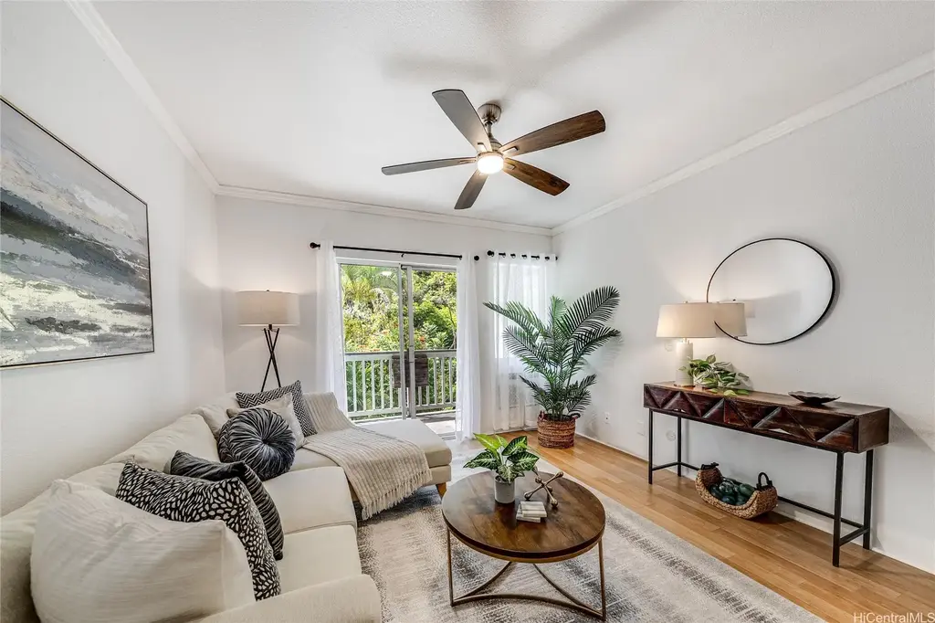 95-797 Wikao Street # B204, Mililani