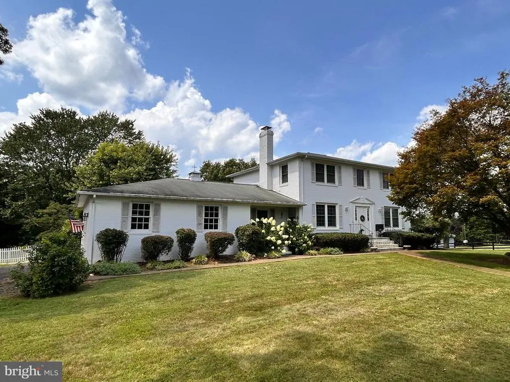 409 Cook Mountain Dr, Brightwood