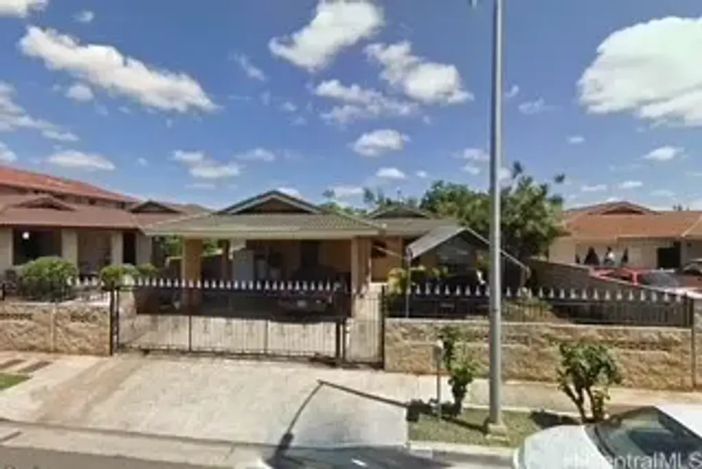 94-926 Hiapo Street, Waipahu