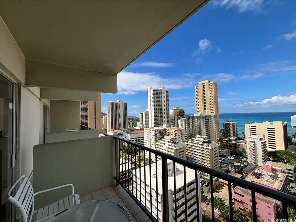 2440 Kuhio Avenue # 2106, Honolulu