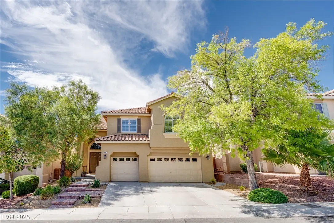 Photo of Listing #2703552