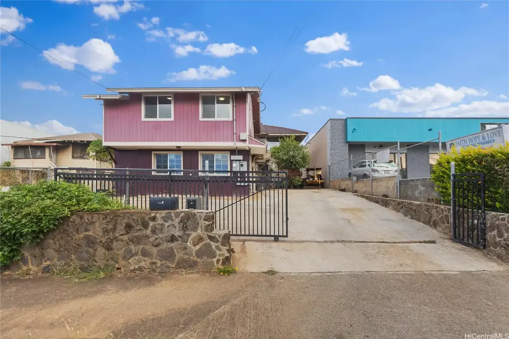 932 Waiakamilo Road, Honolulu