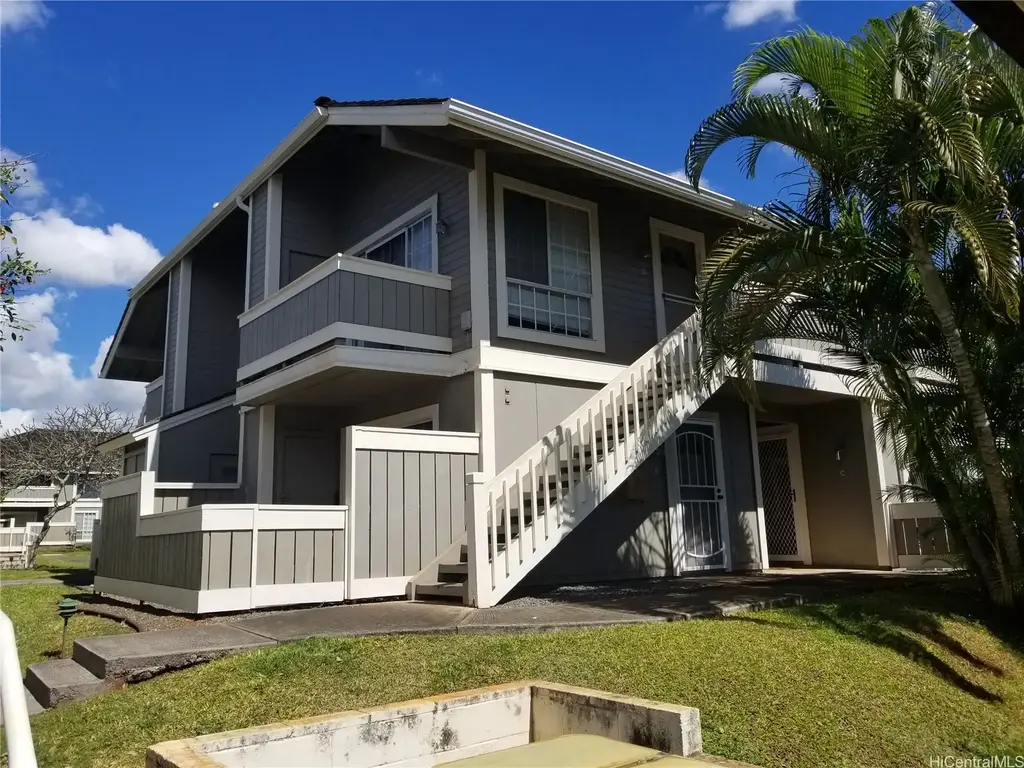 94-1375 Kulewa Loop # 13s, Waipahu